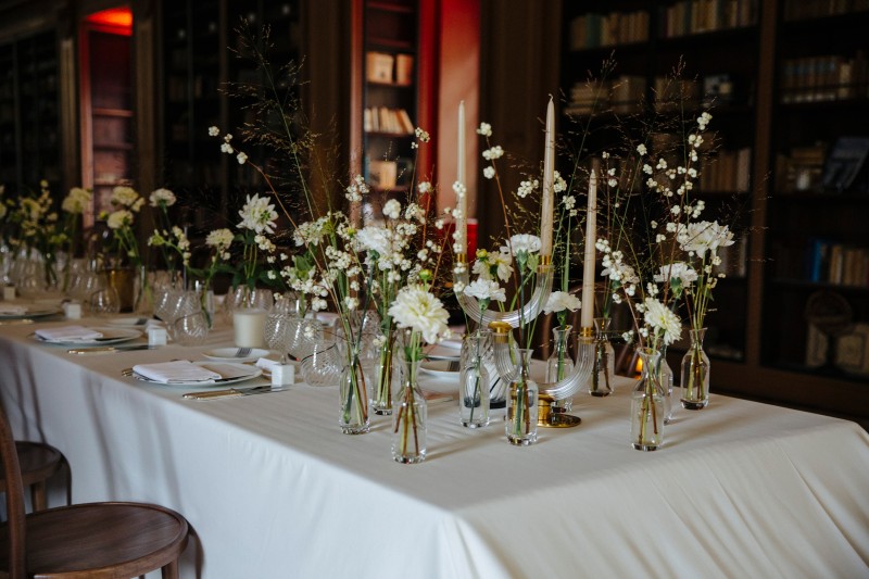 thyrse-we-are-ona-diptyque-floral-artist-domitille-basso-table-fleur flower